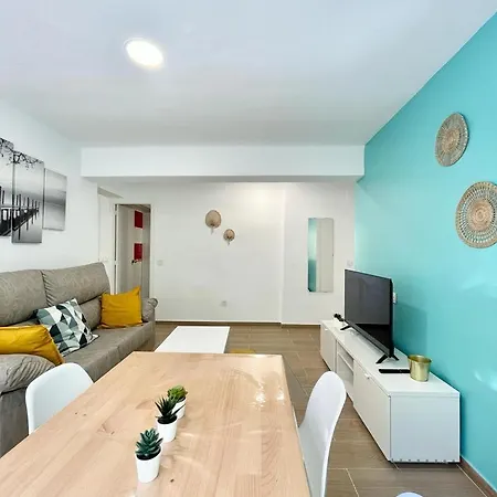 P5 Beautiful & Shiny Apartment Malaga