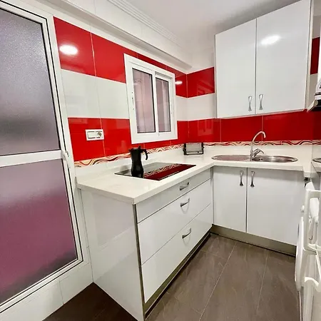 P5 Beautiful & Shiny Apartment Malaga